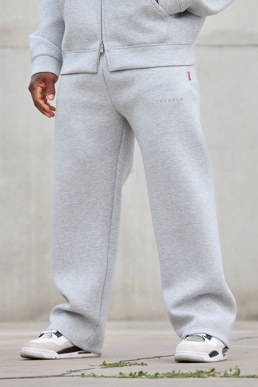 2043 - Scuba Sweats